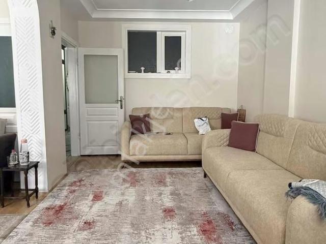 Şehitler Mahallesi Zemin Kat Bahçeli 2+1 110m2