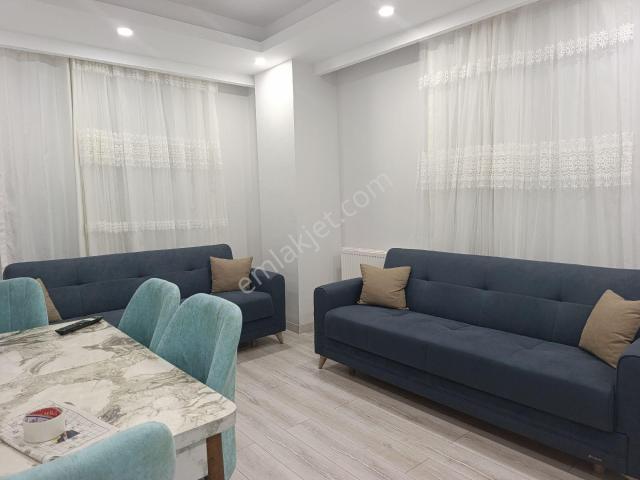 Şehitler Mahallesi'nde Satılık Arakatta Eşyalı Kapalı Otoparklı 2+1 Daire