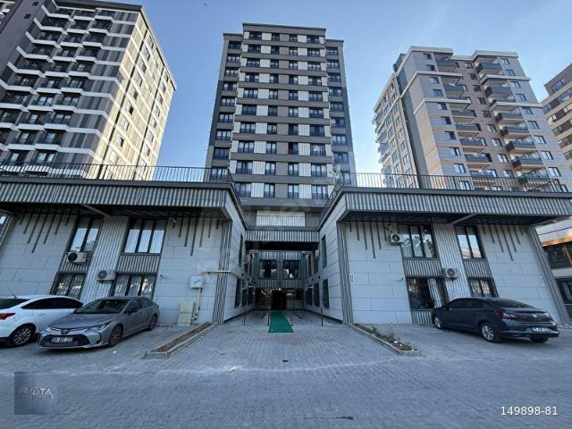 ŞEHİR HASTENESİNE YURUME MASEFESİNDE ANAYOLA SIFIR OPET YANI 1+1