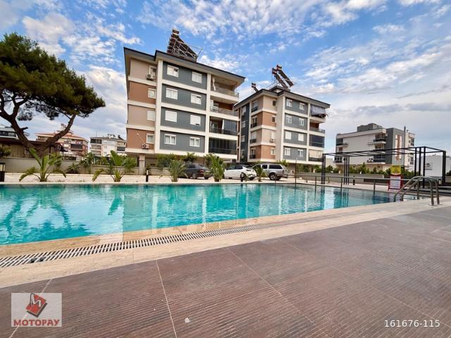 ŞEHİR HASTN. YAKINI HAVUZLU LÜXSİTE İCERİSİNDE 2+1 SIFIR DAİRE