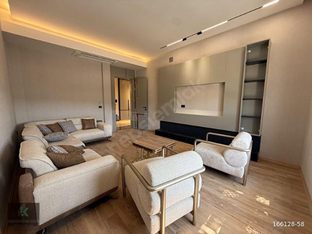 ŞEHİRGÖSTEREN'DE MODERN MİMARİYE SAHİP ULTRA LUX 4.5+1 DAİRE