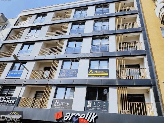 Şehir Mekezinde Ofis Konseptli