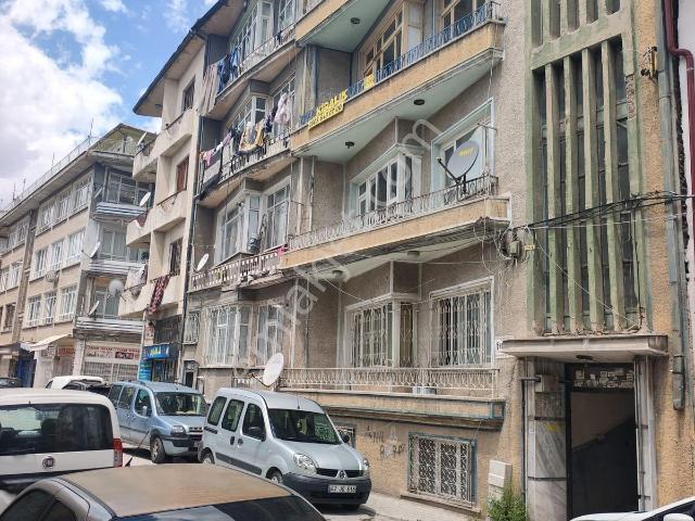 Şehir Merkezinde Ara Kat Doğalgazlı Kiralık Daire