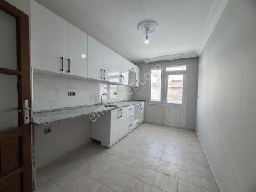 Şehir Merkezinde Geniş Ve Ferah 2+1 Kiralık Daire