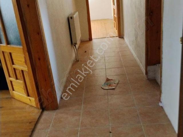 Şehir Merkezinde Kiralık 2 Artı 1 Çatı Katı Daire