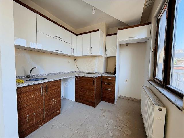 Şehir Merkezinde Kiralık Dublex 5+1 Daire
