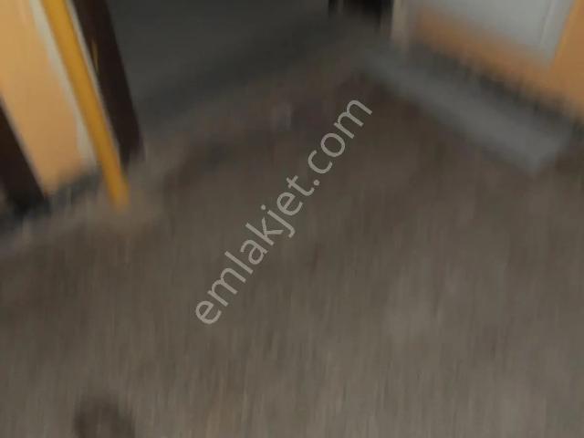 Şehir Merkezinde İçi Full Yapılı 2+1 Ara Kat Satılık Daire