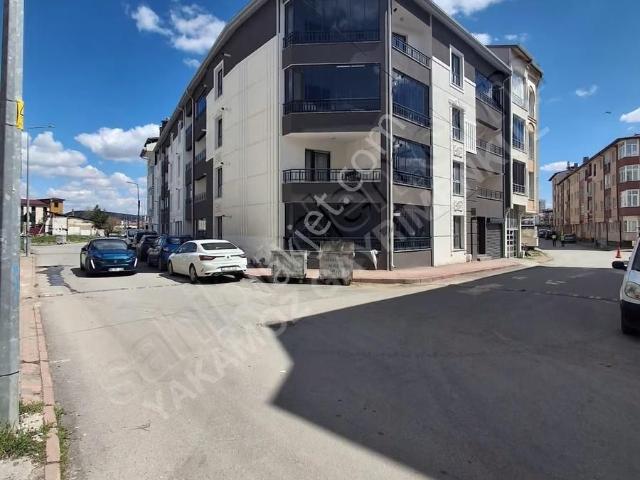 Şehir Merkezinde Sıfır Eşyalı Modern 1+1!