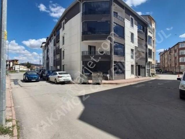 Şehir Merkezinde Sıfır Eşyalı Modern 1+1!
