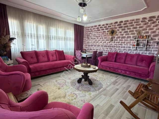 Şehir Merkezinde Satılık Bergama Manzaralı 3 + 1