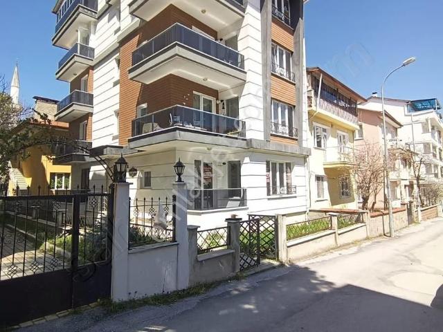 Şehir Merkezine Yürüme Mesafesinde Geniş Ferah 4+1 Dubleks Daire