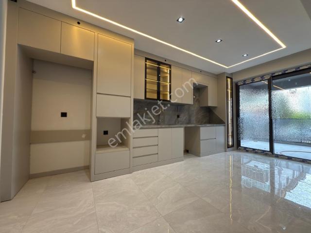 Şehir Hastanesi Yanı 3+1 Sıfır Daire ebeveyn Bano Giyinme Odalı