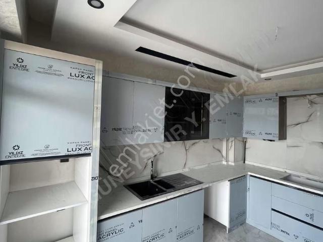 Şehir Hastanesi Yakını Cadde Cepheli Lüks 3+1