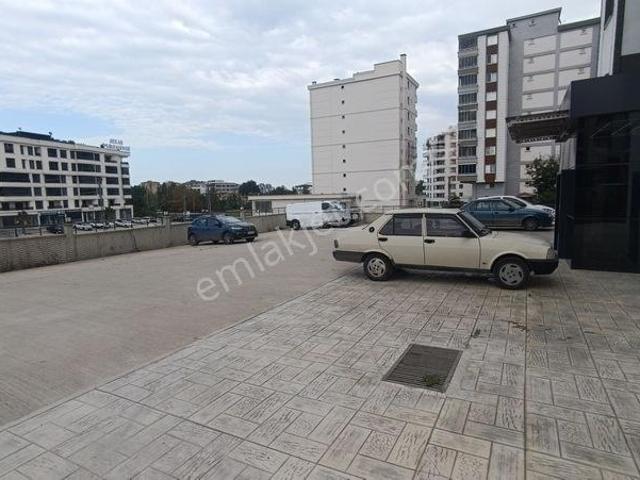 Şehir Hastanesi Bölgesinde Merkezi Konum Kiralık Daire