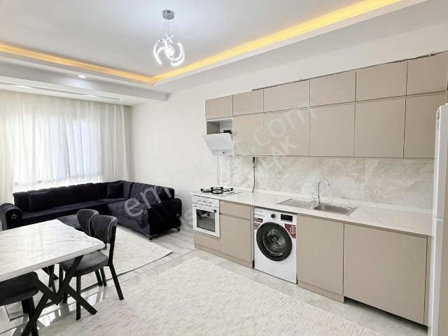 Şehir Hastanesi Civarı Kiralık Sıfır Eşyalı 1+1 Lüks Daire