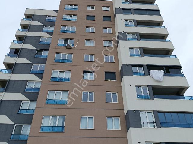 Şehir Hastanesi Karşısında 2.5+1 Lüks Kiralık Daire
