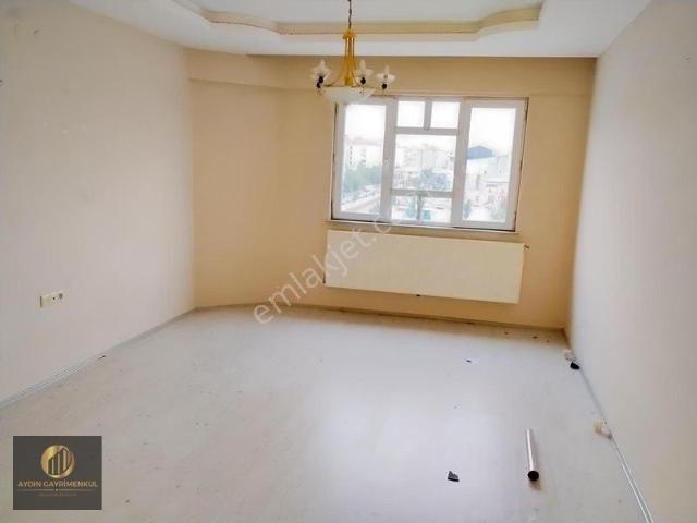 Şehir Hastanesi Karşısında Cepheli Kiralık Arakat Daire