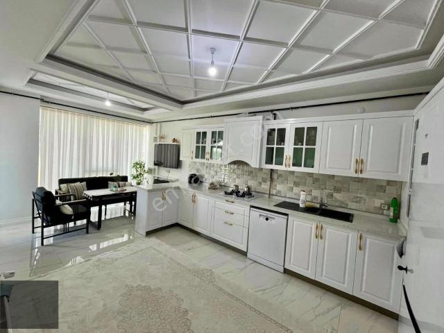 Şehir Hastanesi Karşısı Satılık Lüks 3.5+1 Daire