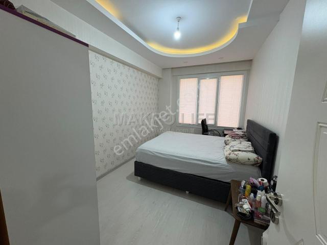 Şehir Hastanesi Karşısı Satılık Lüx Havuzlu 4+1 Fırsat Daire
