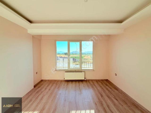 Şehir Hastanesi Karşısı Satılık 3+1 Ara Kat Daire