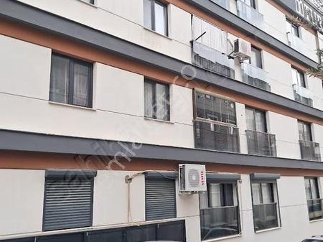 Şehir Hastanesine Çevre Yoluna Yakın Mesafede Yenibina Ara Kat