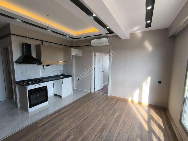Şehir Hastanesine Yürüme Mesafesinde Kiralık 1+1 Dairemiz Sıfır Eşyalı Full + Full