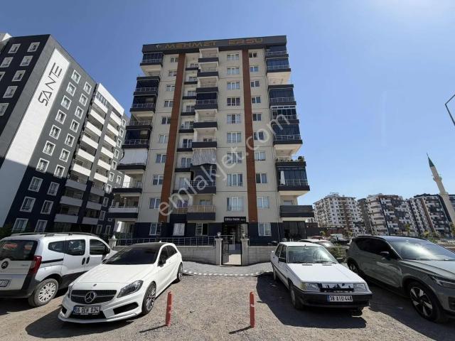 Şehir Hastanesine Yürüme Mesafesinde Satılık 3+1 Daire!