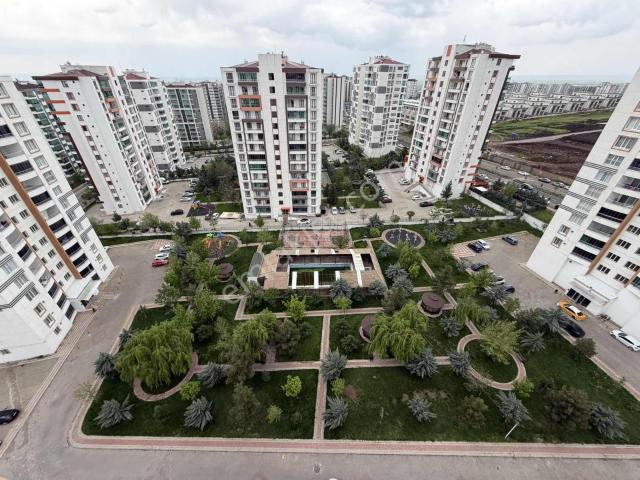 Şehir Hastanesine Yakın Ferah Geniş Kiralık Daire