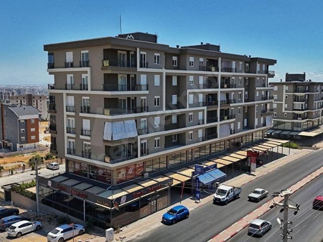 Şehir Hastanesine Yakın Havuzlu Sitede Ebeveyn Banyolu 2+1