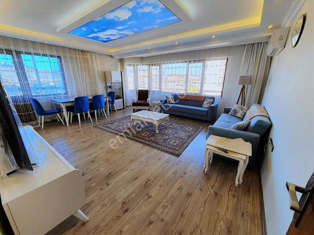 Şehir Hastanesine Yakın Site İçinde Geniş Daire