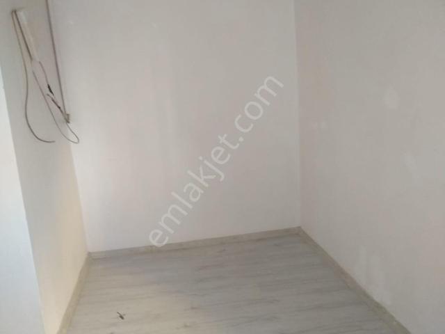 Şehiremini Odabaşında Kiralık Kukanışlı Ferah Daire.daire