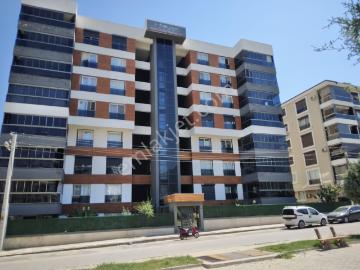 Tire Adnan Menderes'te Şehir Manzaralı Kiralık 3+1 Daire