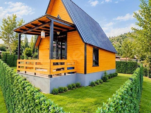 ŞEHRE 10 DK MÜSTAKİL TAPULU 1+1 BUNGALOV & 206 M2 HOBİ BAHÇESİ