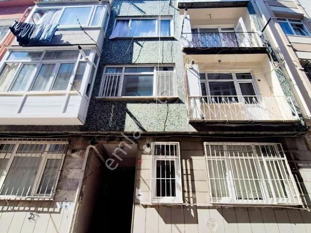 Şehremini Küçük Park Arkasi Selamağası Sok Satılık Boş Daire
