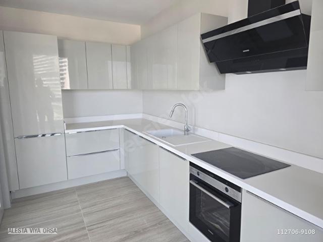 Şehrin Tam Kesişim Noktası Megapol İzmir'de Kiralık 3+1 Daire