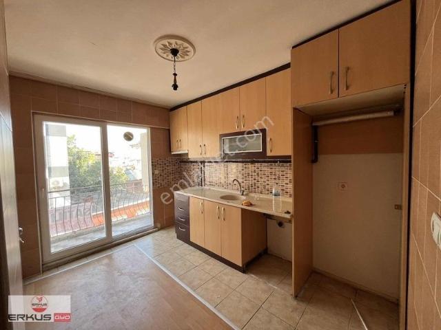 Şehrin Merkezinde | Masrafsız | 2+1 | 100 M² Net | Ara Kat