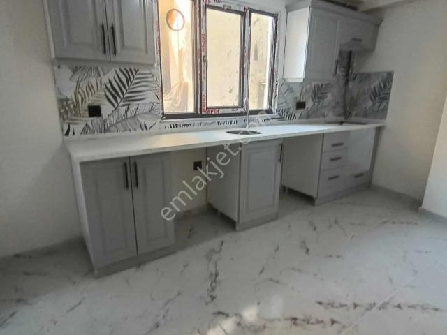 Şehrin Merkezinde Geniş Ve Ferah 2+2 Kiralık Daire