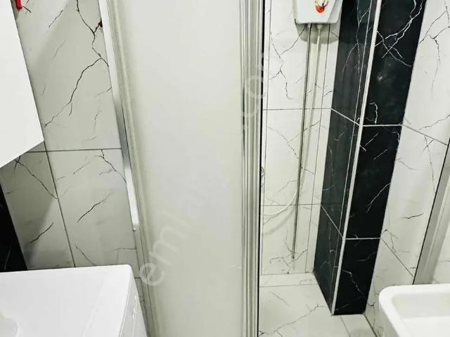Şehrin Merkezinde Kiralık Eşyalı 1+1 Daire