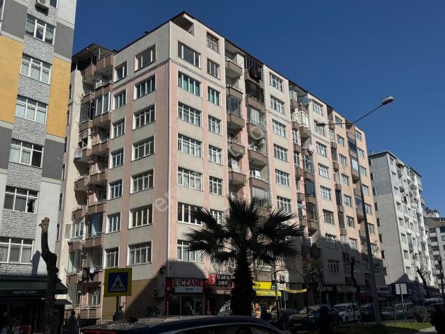 Şehrin Merkezinde Panoramik Deniz Manazaralı Kiralık Daire