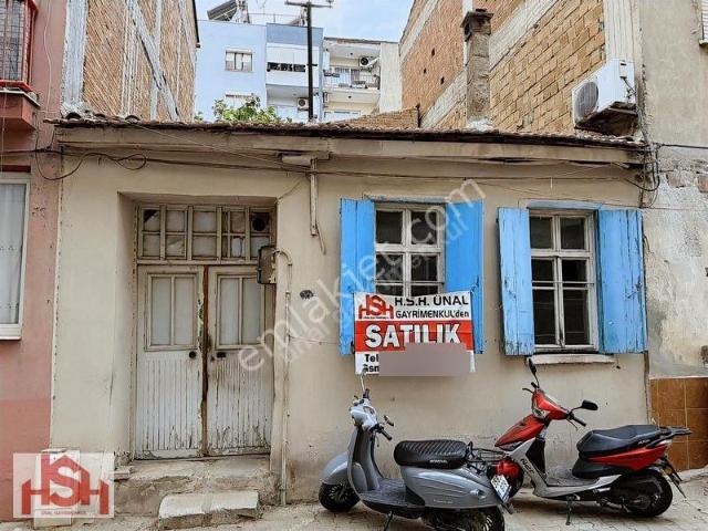 Şehrin Merkezin'de,tam Göbeğin'de Geleceği Olan Müstakil Ev