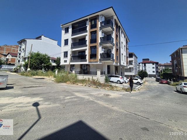 ŞEHSİNAN MAHALLESİ MERKEZİ LOKASYON KÖŞE CEPHE 1+1 DAİRE