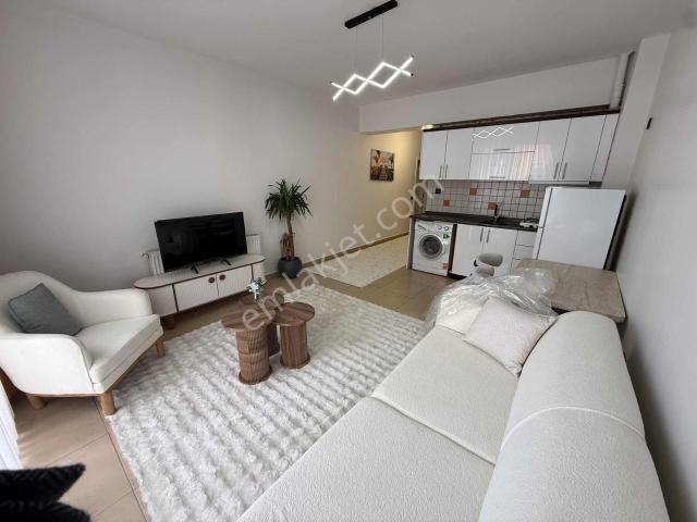 Şehzade'den Kınıklı Mah. Sıfır Eşyalı 1+1 Kiralık Apart