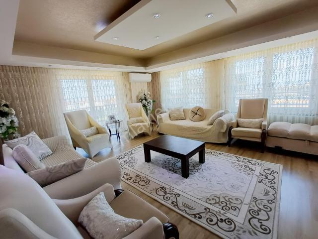 Şehzade'den Selçukbey'de 300 M2 Satılık Dubleks Daire