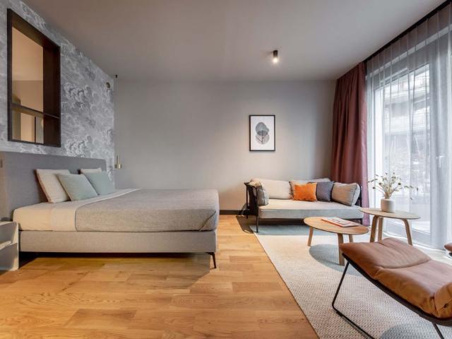 ipartment Serviced Apartment L