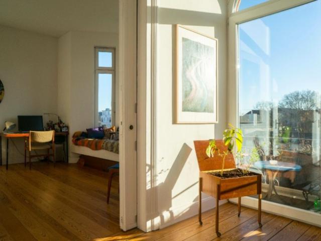 Eimsbüttel 70 Qm / Sonnige Altbauwohnung / Vermietungszeitraum vom 25.10 bis 11.12.2026! Nicht Länger! Eimsbüttel 70 sqm / Sunny flat / From October 10.25.26 to December 12.11.2026 Not Longer!