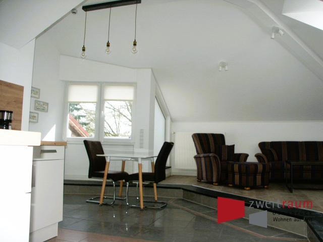 Sutthausen, möblierte Wohnung mit integrierter Einbauküche und Balkon