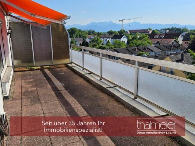 Einzelperson erwünscht! * 2 Zi. Dachterrassen Wohnung mit Bergblick in zentrumsnaher Lage!