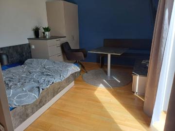 Einzimmerwohnung in Eggelsberg zu vermieten