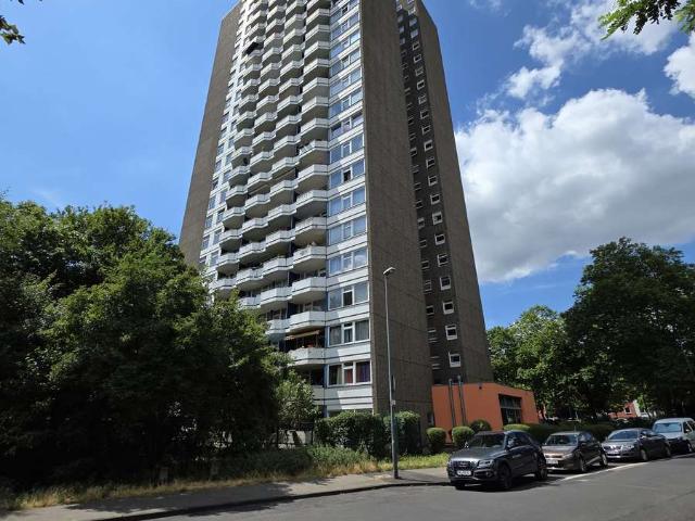 Einzimmerappartement in guter Lage, mit traumhaftem Fernblick