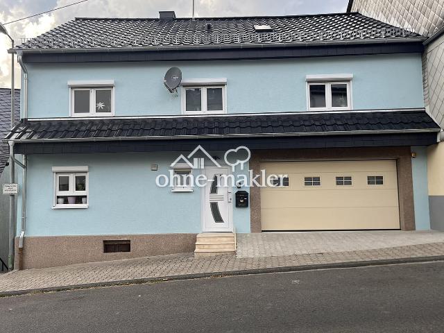 Einziehen, loskochen & wohlfühlen: Modernisiertes XL Haus mit Traumküche, Komfort Garage & Garten